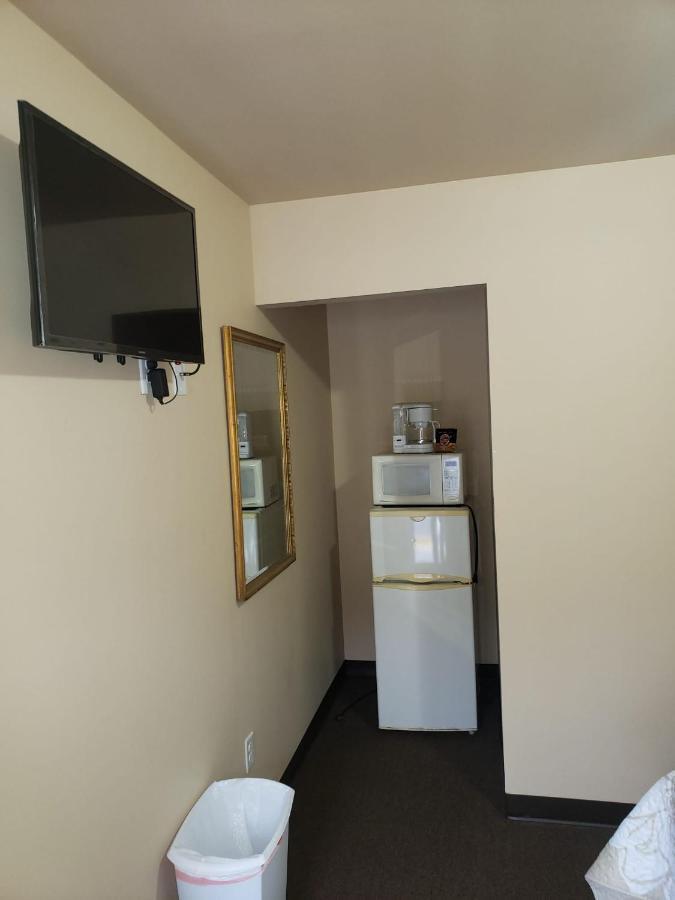 Clarysville Motel Frostburg ภายนอก รูปภาพ