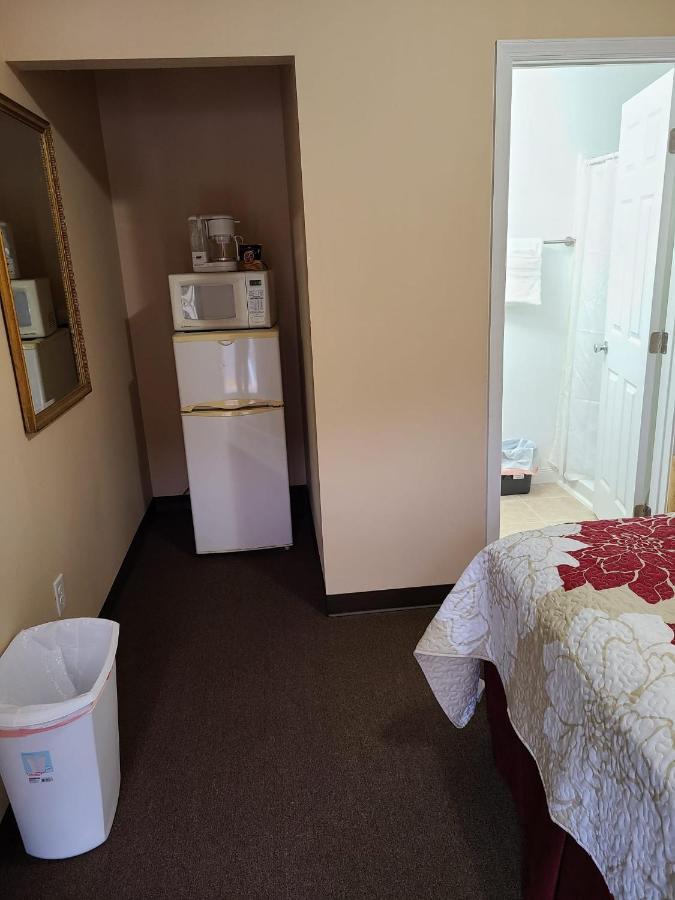 Clarysville Motel Frostburg ภายนอก รูปภาพ