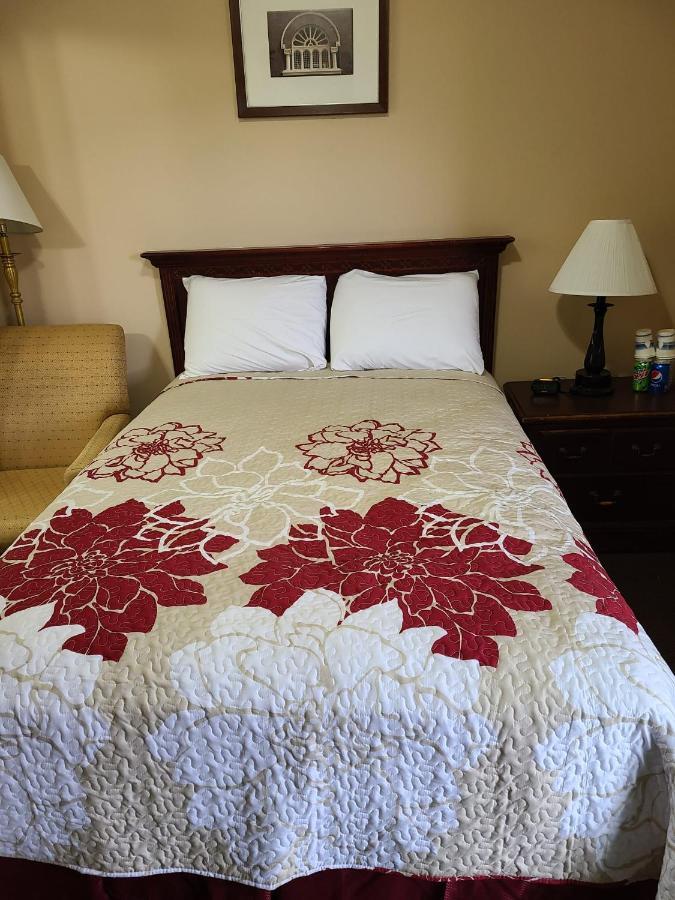 Clarysville Motel Frostburg ภายนอก รูปภาพ