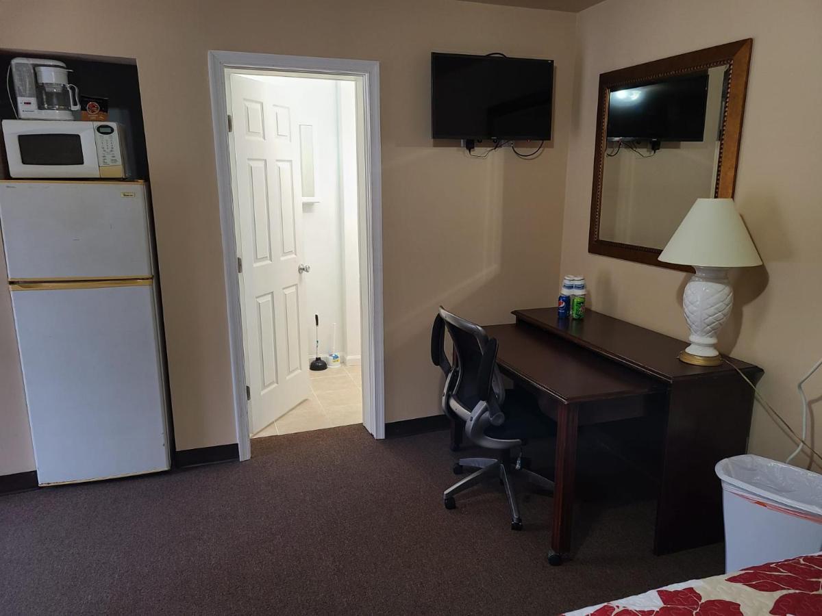 Clarysville Motel Frostburg ภายนอก รูปภาพ