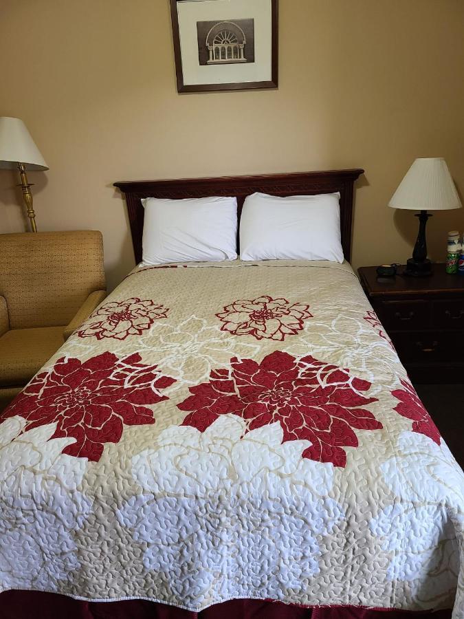 Clarysville Motel Frostburg ภายนอก รูปภาพ
