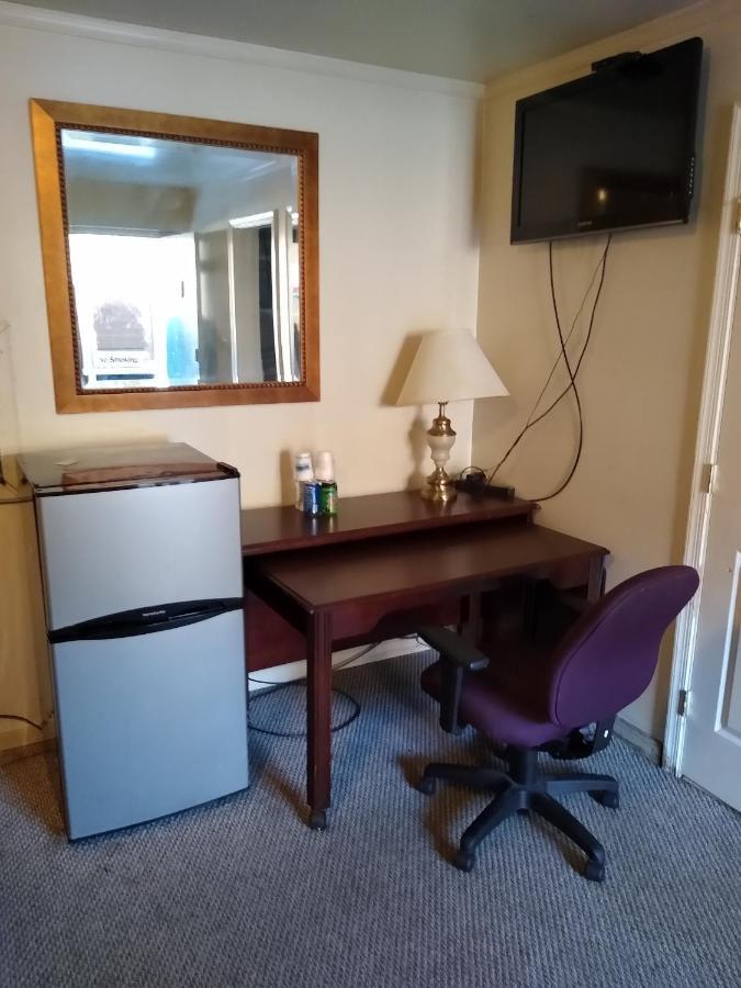 Clarysville Motel Frostburg ภายนอก รูปภาพ