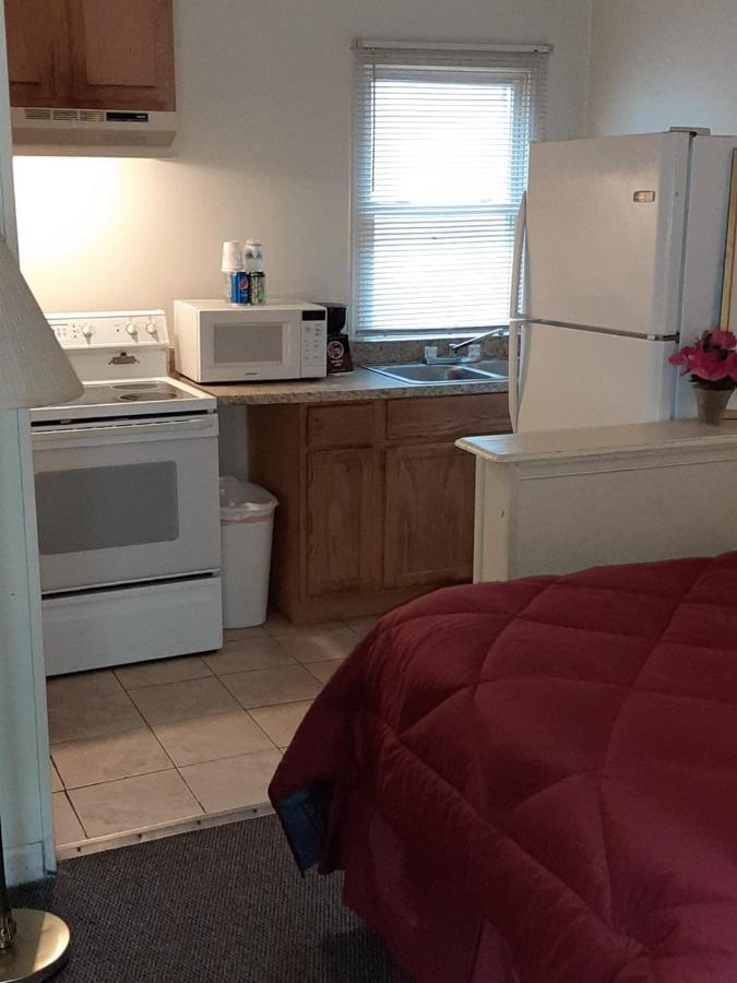 Clarysville Motel Frostburg ภายนอก รูปภาพ